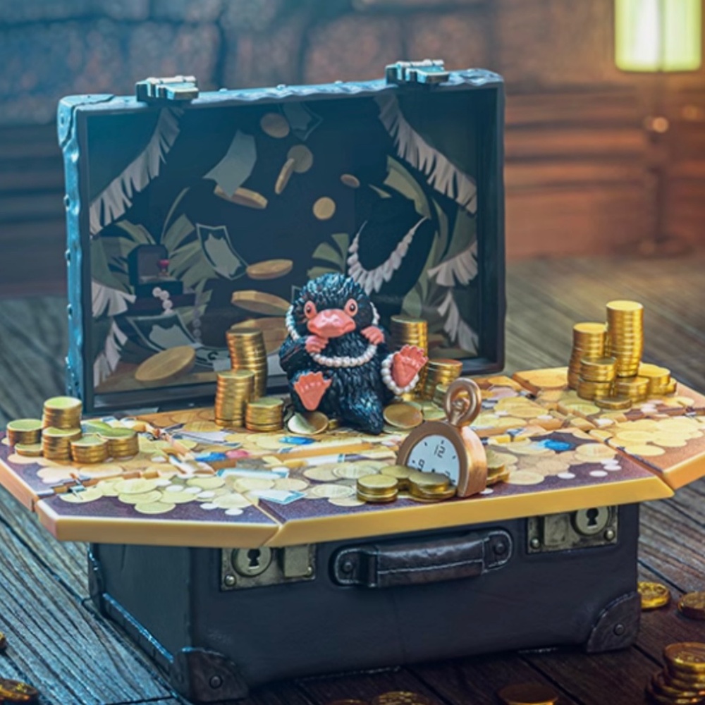 **SOLD** Fantastic Beasts Niffler Confirmed Collector Blind Box Figure Art Toys